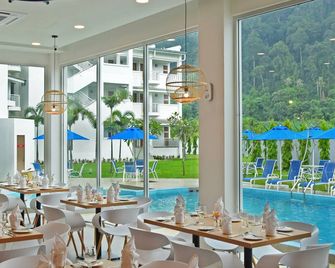 Avi Pangkor Beach Resort - Pangkor - Restaurant