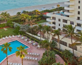 نزل هوليدي ميامي بيش اوشن فرانت - ميامي بيتش
