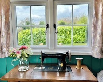 Kits Coty Glamping - Maidstone