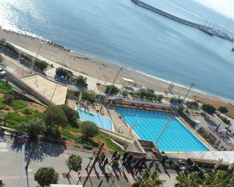 Cavo D' Oro - Piraeus - Pool