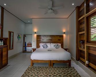 The Hummingbird - Bocas del Toro - Bedroom