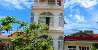 Nam Long Hotel - Đồng Hới - Bâtiment