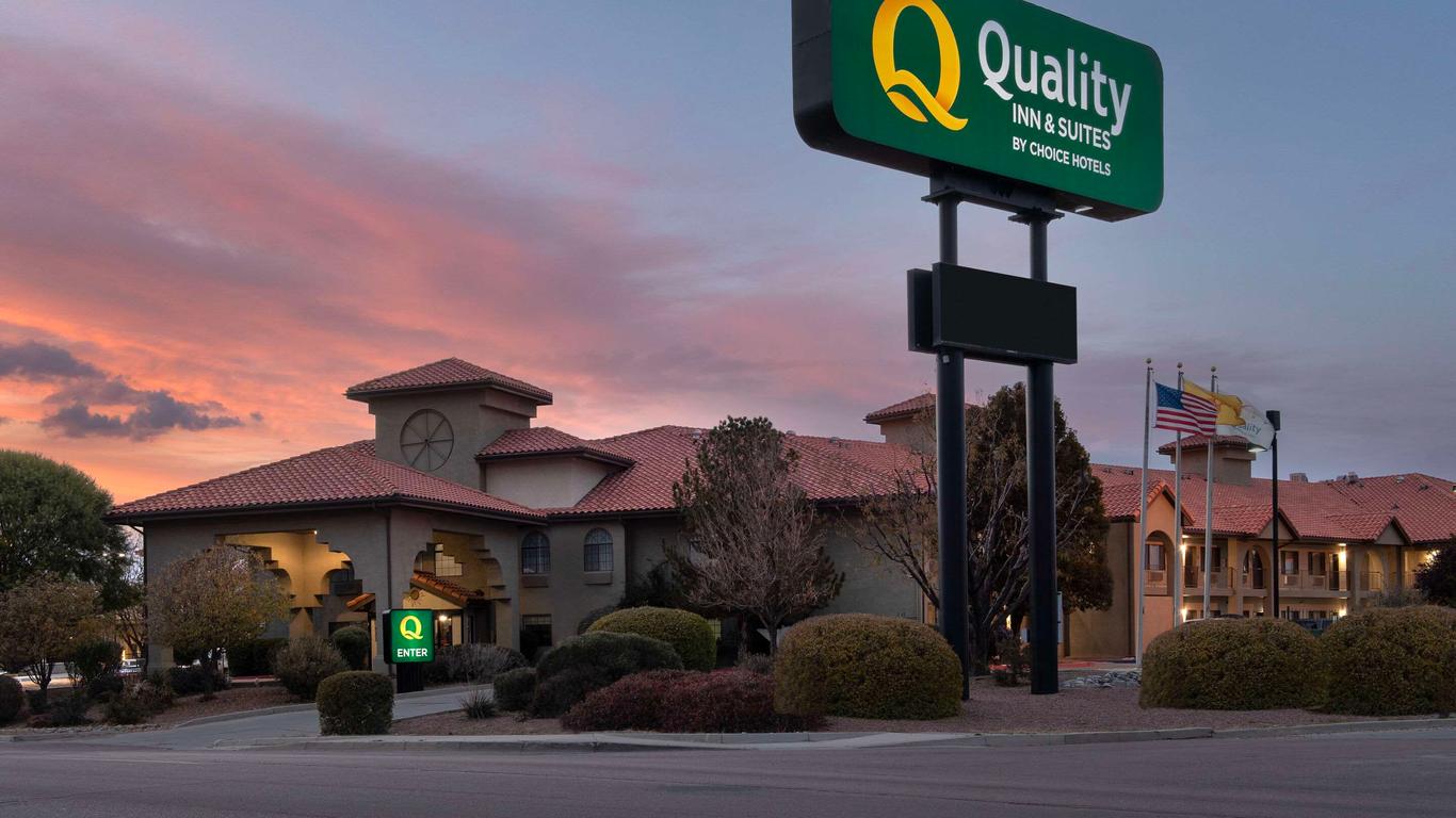 Quality Inn and Suites Gallup I-40 Exit 20