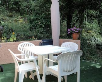 Cottage With Spa (Jacuzzi) \'Les Oiseaux\' - Montauroux - Patio
