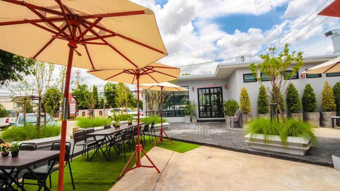 โรงแรมแจสเปอร์ บ้านไผ่