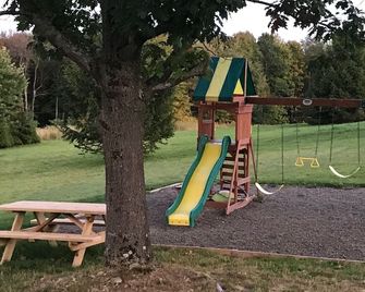 Cooperstown Double Play Hilltop Cabin B - Milford