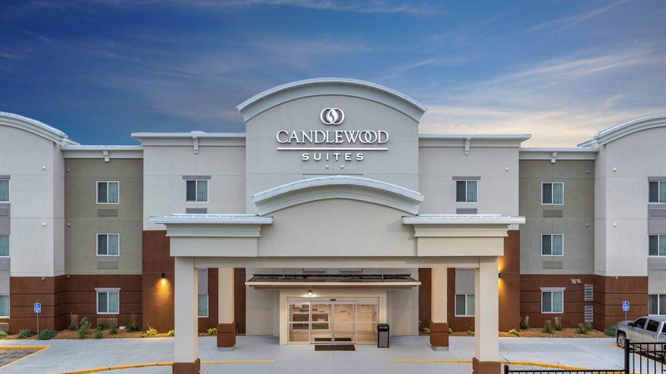 Candlewood Suites Davenport