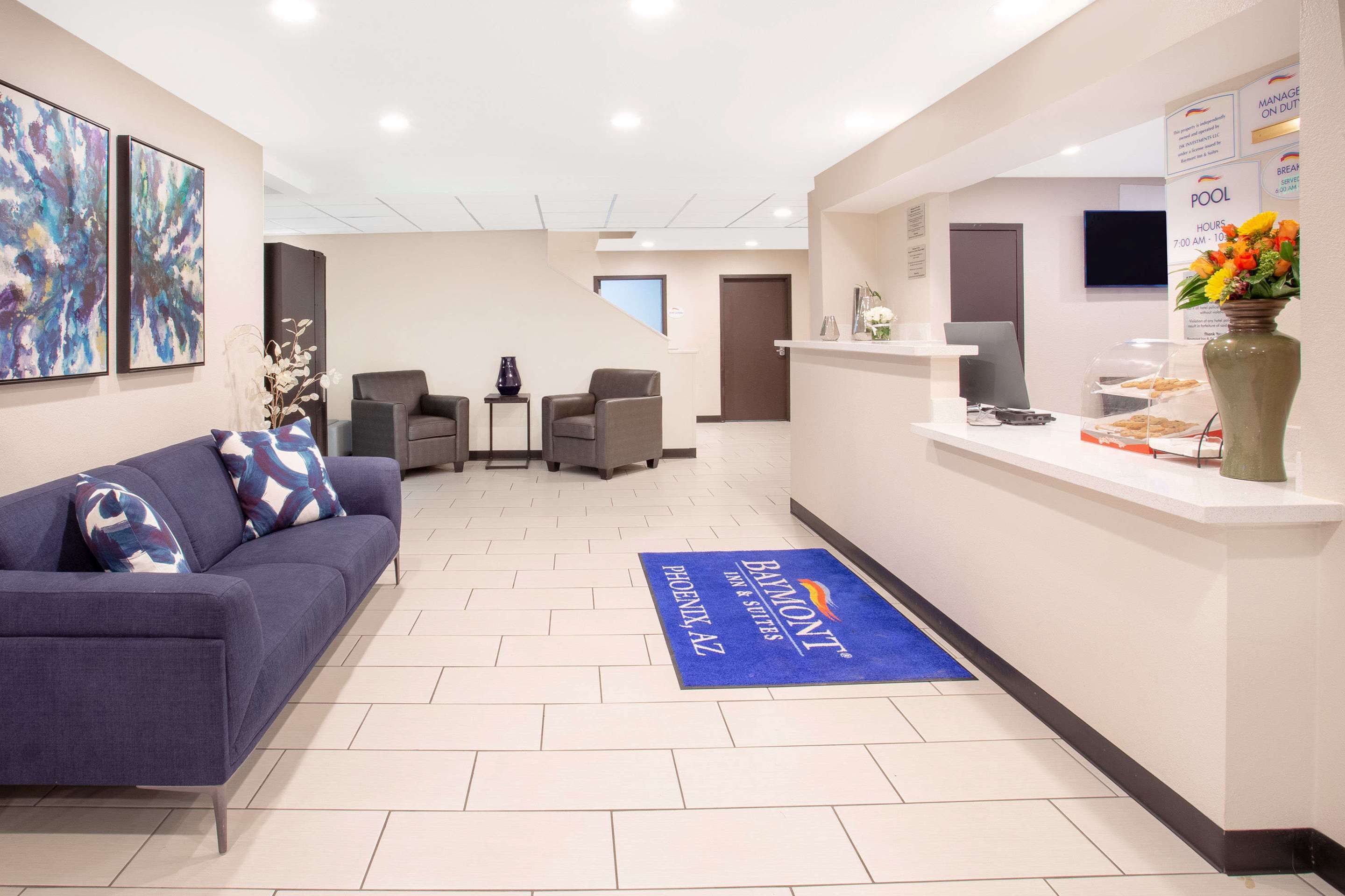 Baymont by Wyndham Phoenix I-10 near 51st Ave thumbnail 3