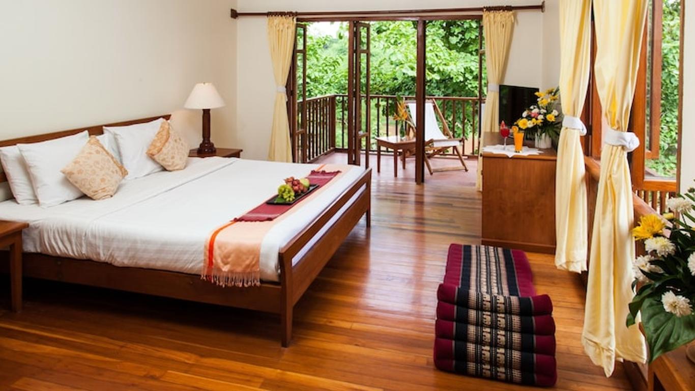 Riverhouse Resort