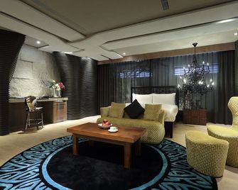 Puli Ease Hotel - Puli Township - Lounge