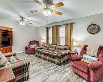 Kentucky Lake Retreat Near Marina & Launch! - Murray - Obývací pokoj