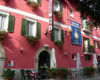 Albergo Neni - Brentonico - Edificio