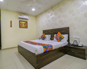 Hotel De Agya - Ludhiāna - Bedroom