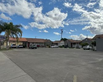 The Coalinga Motel - Coalinga - Outdoor view