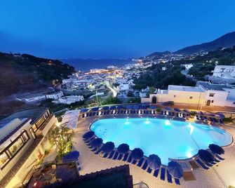 Albergo Terme San Lorenzo - Lacco Ameno