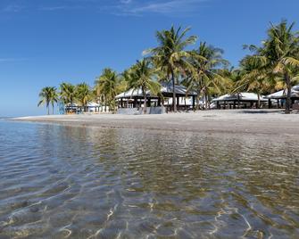 Coralview Beach Resort - Morong - Playa