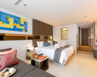 Kudo Hotel & Beach Club (Adults Only) - Patong - Yatak Odası