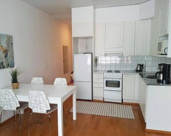 Apartment with sauna near the center - Helsinki - Cuisine
