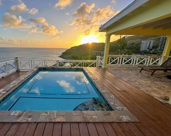 Caribbean Ocean View Home - Frigate Bay - Bể bơi