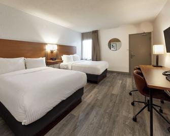 Canadas Best Value Inn Toronto - Toronto - Habitación