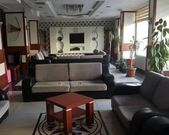 Kafkas Ari Hotel - Ardahan - Lounge