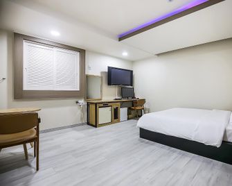 Cheonan Sweet - Cheonan - Camera da letto