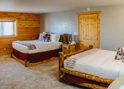 River Lodge - Island Park - Bedroom