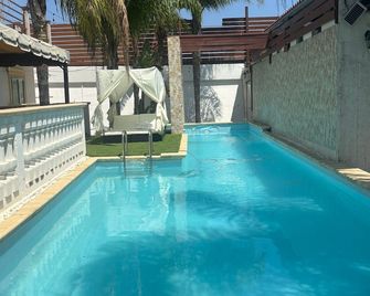 Corte Vena - Pardesca - Piscina