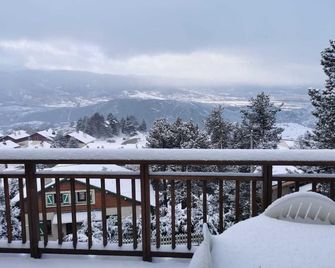 Chalet Font Romeu 8people near center with south-facing terrace magnificent view - Font-Romeu-Odeillo-Via - Balcon