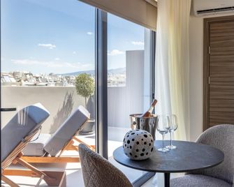 Sokio Attiki Hotel, BW Premier Collection - 雅典 - 陽台