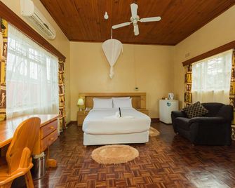 Nelly's Guest House - Lilongwe - Bedroom