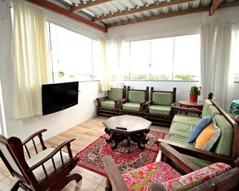 Pousada Bella Praia - Torres - Sala de estar