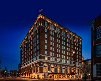 The Yorktowne Hotel, Tapestry Collection by Hilton - York - Edificio