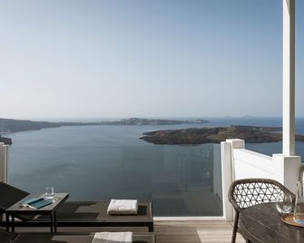 Aqua Luxury Suites Santorini - Imerovigli - Balcony