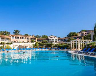 Résidence Les Parcs de Grimaud - maeva Home - Studio 5 Personnes - Confort MAE-0295 - Grimaud - Pool