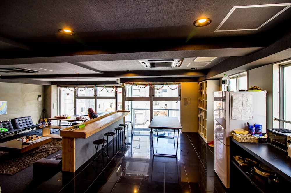 Santiago Guesthouse Hiroshima - Hiroshima
