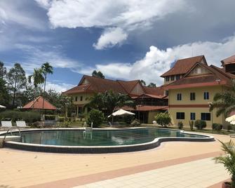 Don Bosco Hotel School - Ciudad de Sihanoukville - Piscina