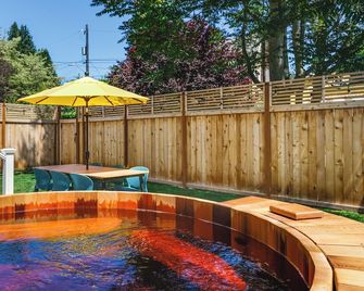 Maple Leaf Craftsman - Hot Tub, Ac, Dog Friendly - Seattle