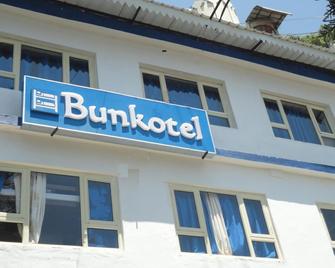 Bunkotel - Mussoorie - Building
