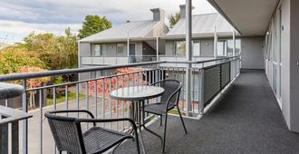 306 Motel Apartments - Christchurch - Balcon