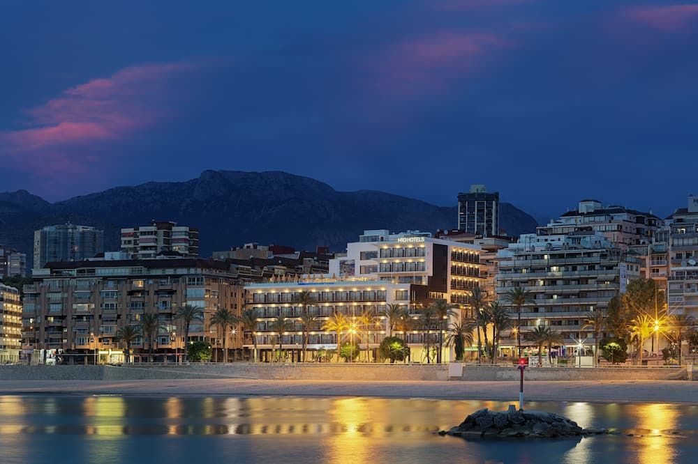 H10 Porto Poniente - Benidorm - Utomhus