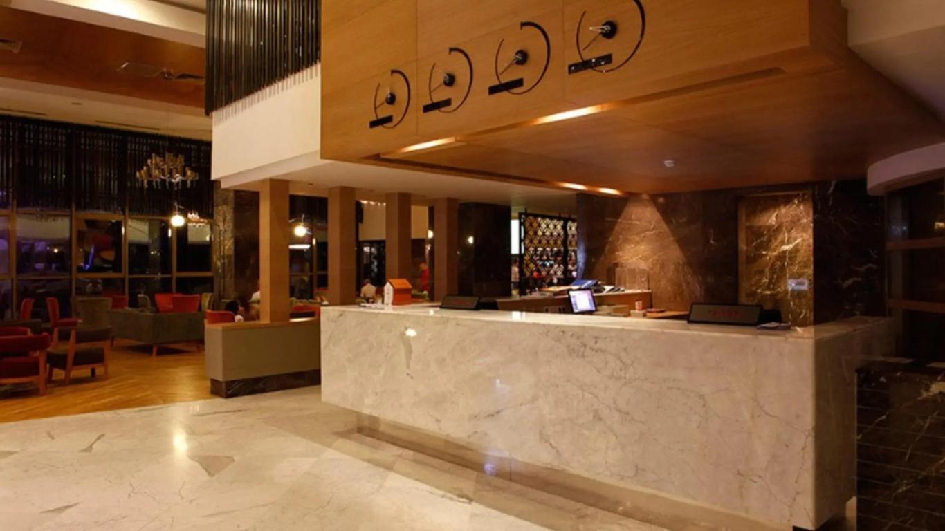 Long Beach Harmony Hotel & Spa