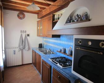 Casolare Giovangrande - Poppi - Kitchen
