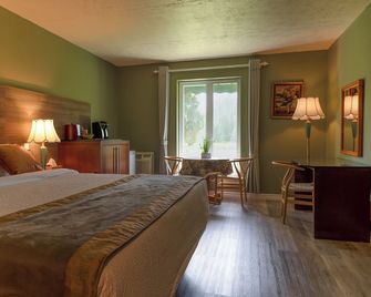 Auberge des Carrefours - Cowansville