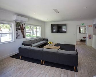 Thelab Backpackers - Franschhoek - Sala de estar