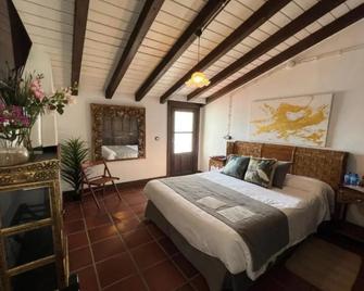 On Acebuchal 23 - El Rocío - Bedroom
