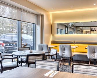 Premier Inn Abingdon A34 - Abingdon - Lounge