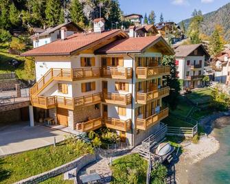 Villa Edelweiss - Alleghe - Edificio