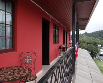 Hotel Casa De Tia Eva - Boquete - Balkon