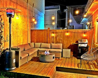 Modern immaculate suite in beautiful Vancouver - Vancouver - Patio